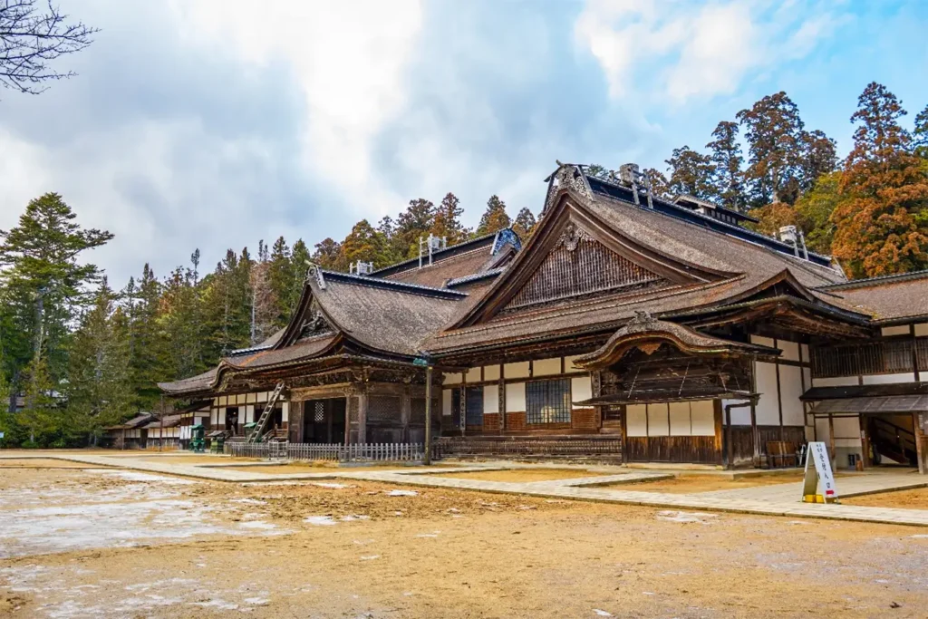 Temple Kongōbu-ji, si&egrave;ge principal du bouddhisme Shingon, au mont Kōya, Japon